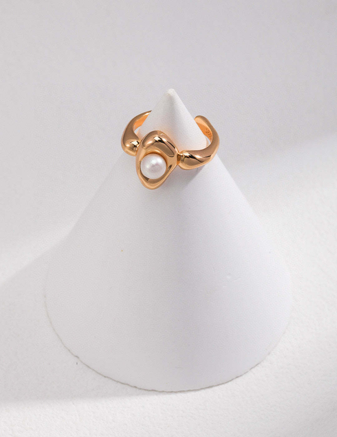 Classic Sterling Silver and Akoya Pearl Rings | Mix Mix Style-Mix MIx Style