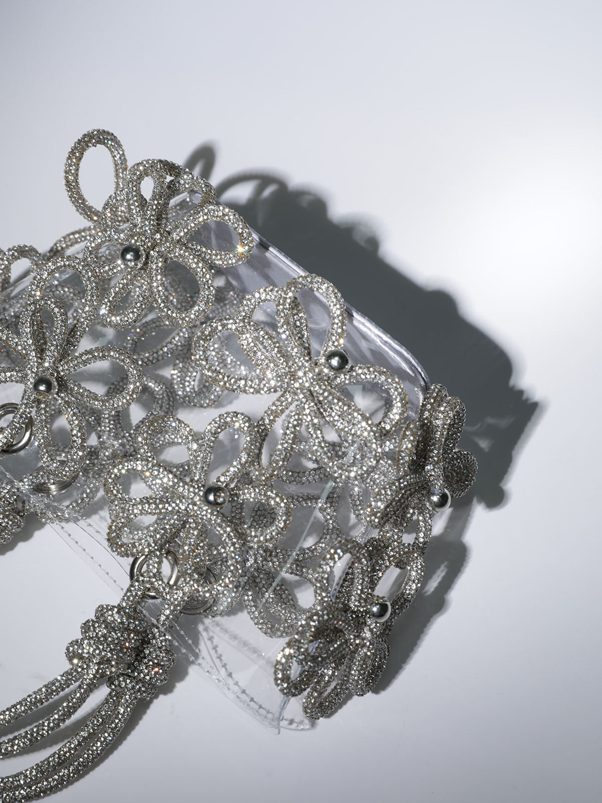 Chrysanthemum Crystal Flower Bag In Silver | Mix Mix Style [Hot Seller]-Mix MIx Style