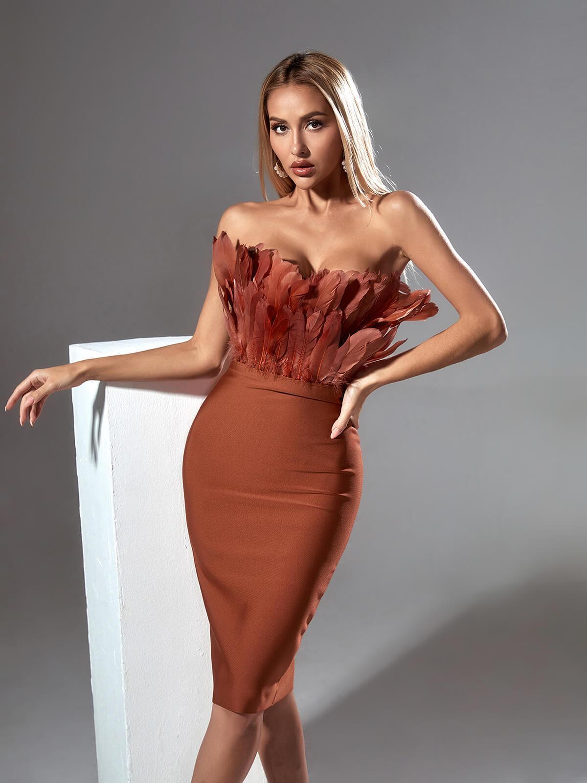 Darby Strapless Feather Bandage Dress In Brown-Mix MIx Style