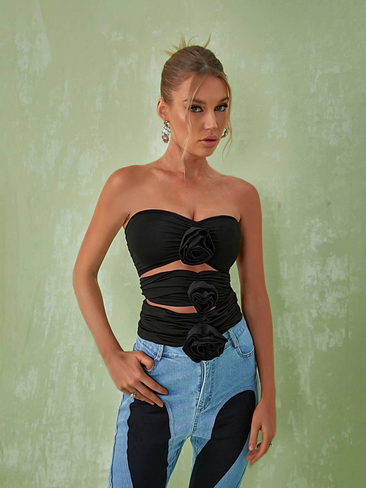 Demetria Flower Cutout Top In Black-Mix MIx Style