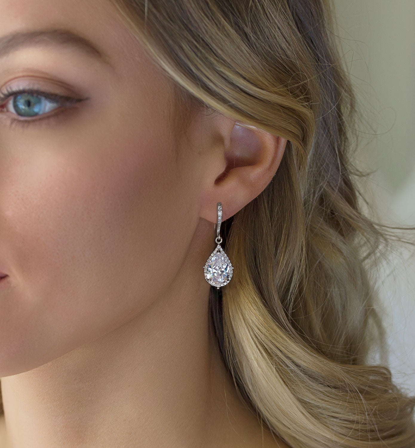 Moissanite 18K White Gold Jewelry Set | Mix Mix Style [Hot Seller]-Mix MIx Style