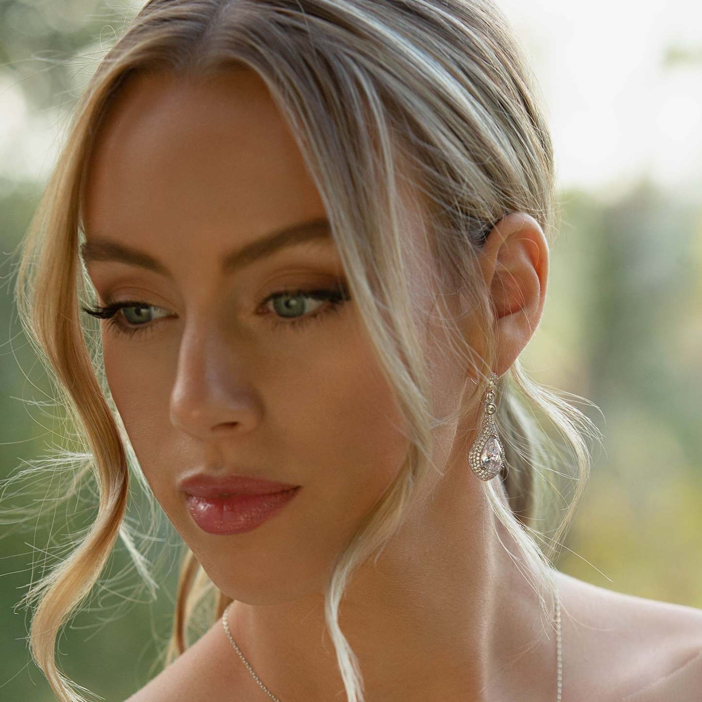 Moissanite Drop 18k White Gold Earrings | Mix Mix Style [Hot Seller]-Mix MIx Style