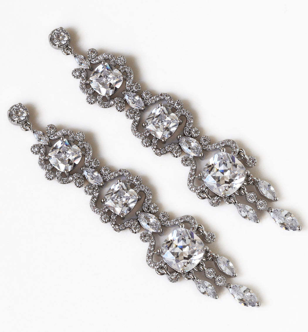 Moissanite Cushion Chandelier 18K White Gold Earrings | Mix Mix Style [Hot Seller]-Mix MIx Style