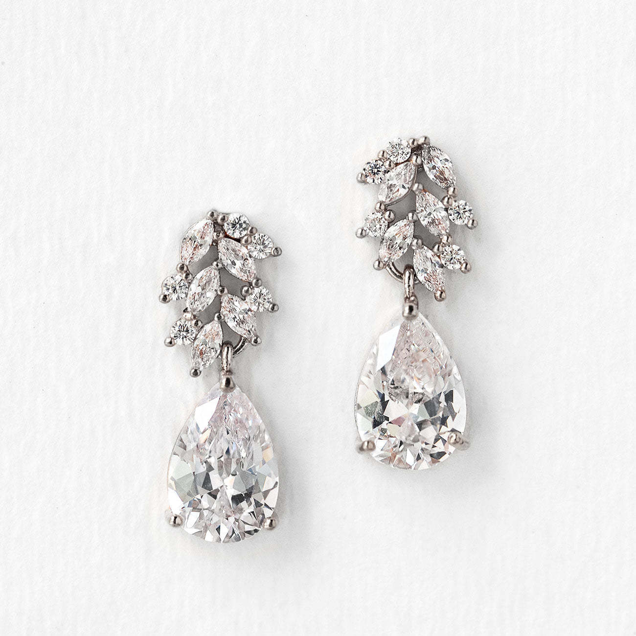 Moissanite Flora Teardrop 18K White Gold Earrings | Mix Mix Style [Hot Seller]-Mix MIx Style