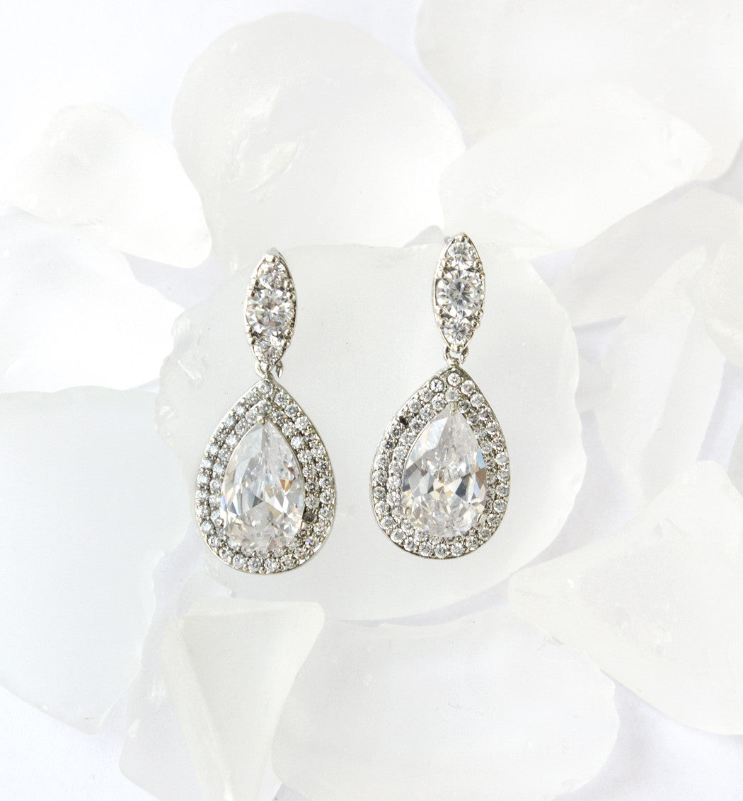 Lux Teardrop moissanite 18K White Gold Earrings | Mix Mix Style [Hot Seller]-Mix MIx Style