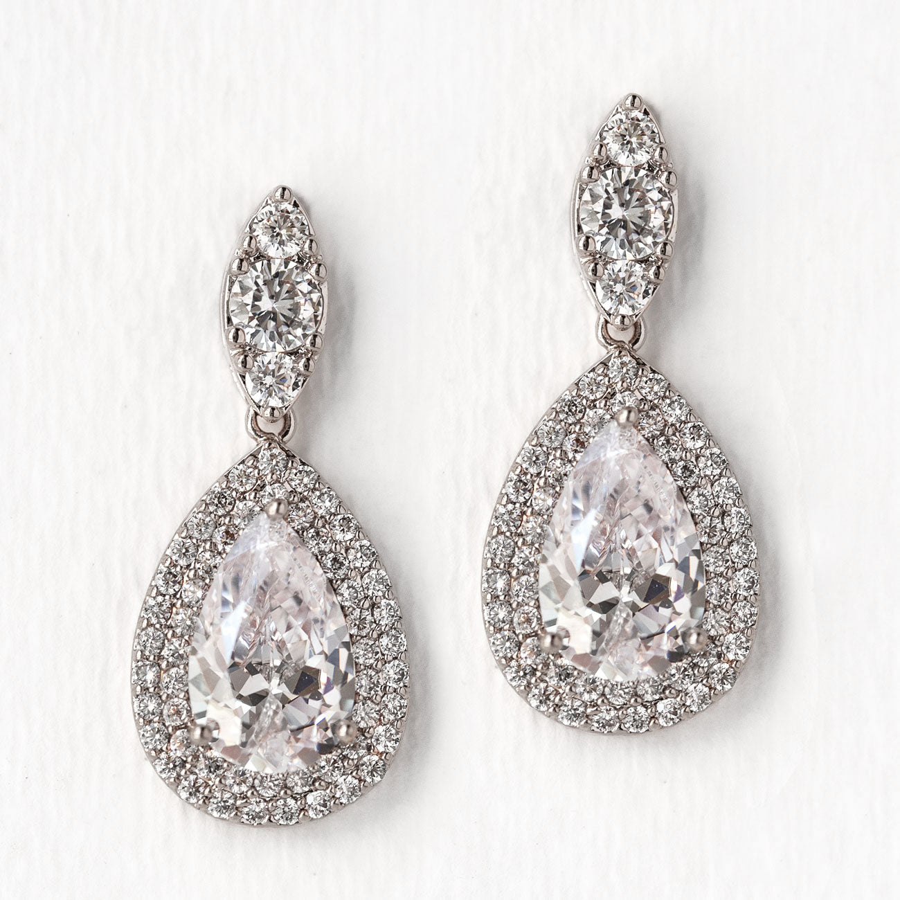 Lux Teardrop moissanite 18K White Gold Earrings | Mix Mix Style [Hot Seller]-Mix MIx Style