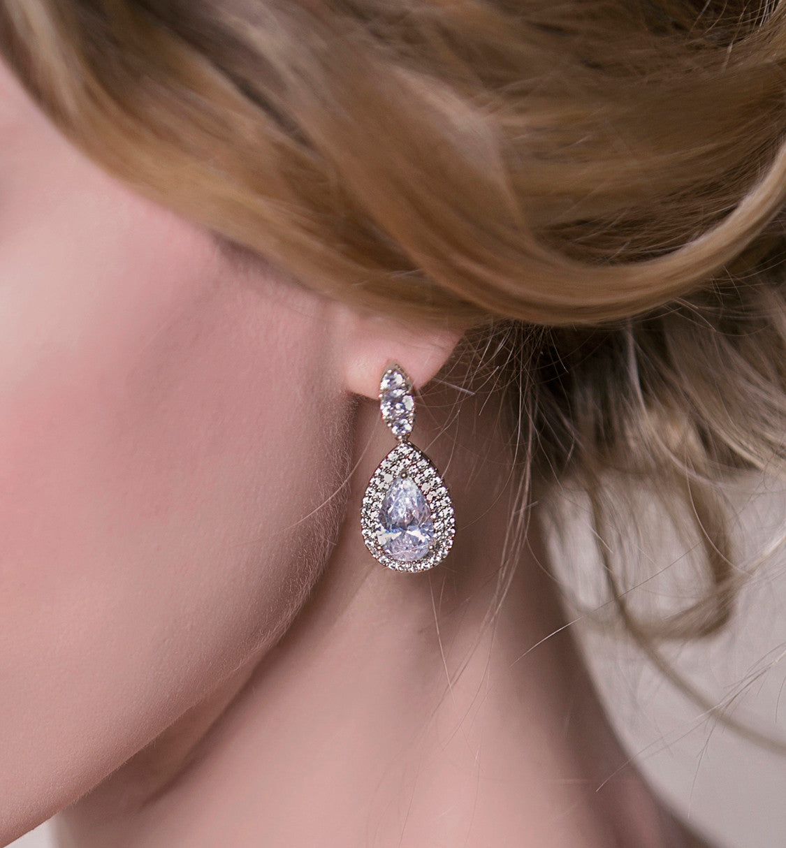 Lux Teardrop moissanite 18K White Gold Earrings | Mix Mix Style [Hot Seller]-Mix MIx Style