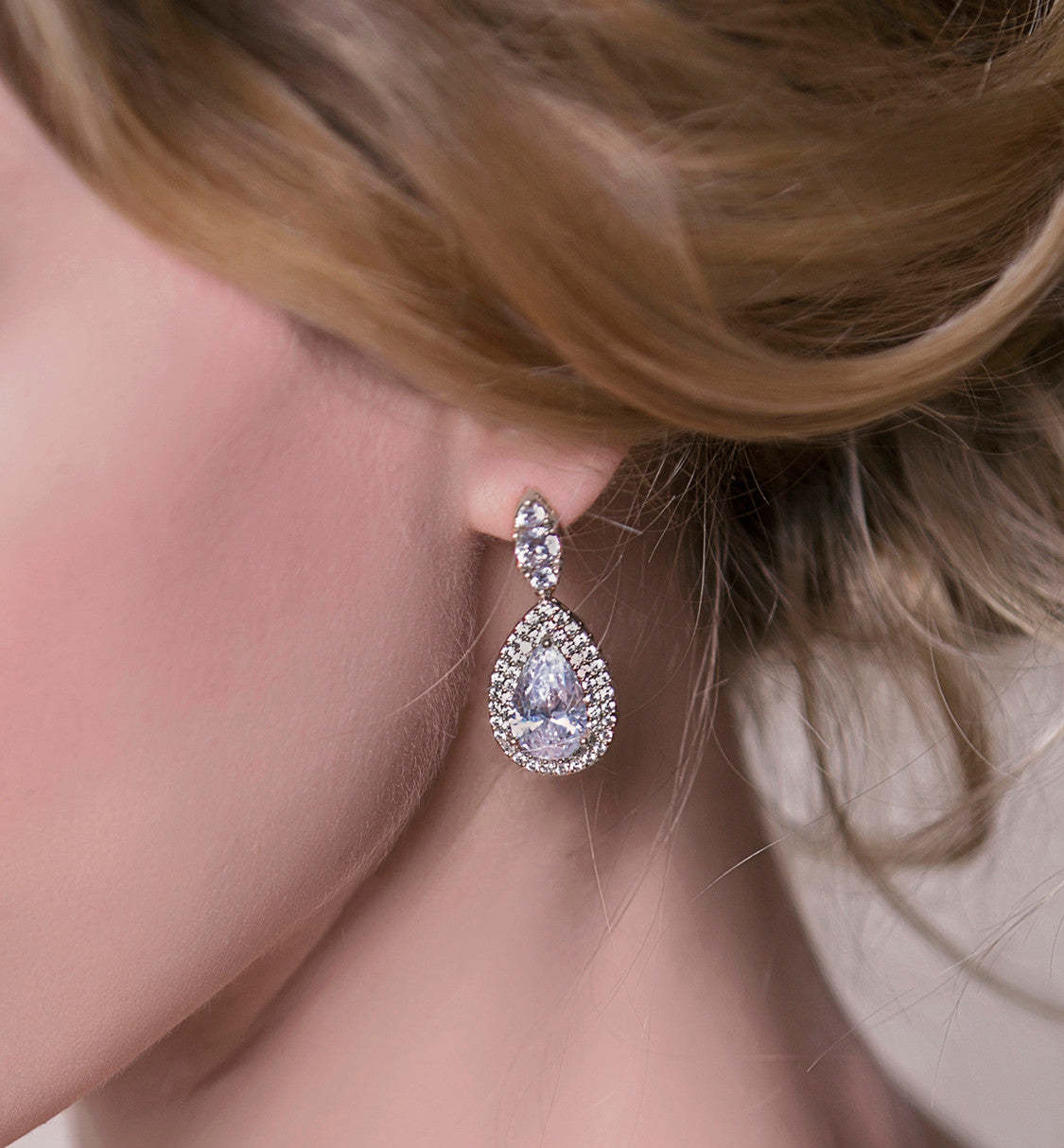 Lux Teardrop moissanite 18K White Gold Earrings | Mix Mix Style [Hot Seller]-Mix MIx Style