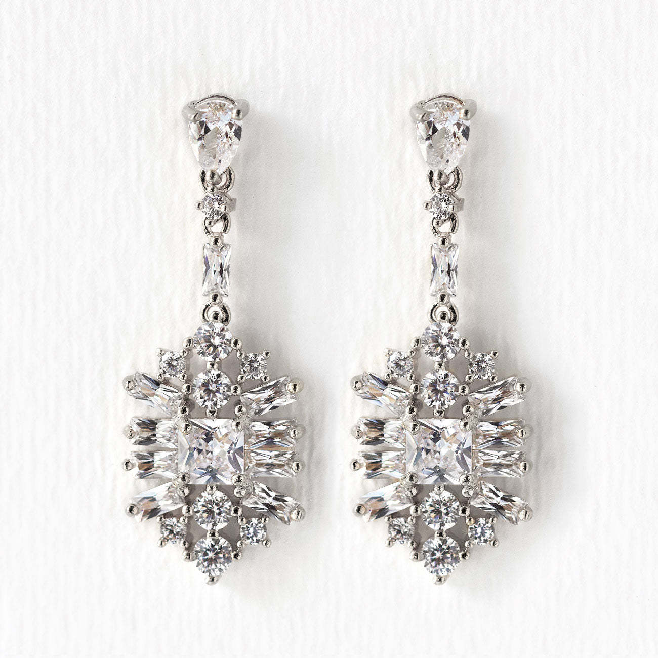 Deco Motif Drop 18K White Gold Earrings | Mix Mix Style [Hot Seller]-Mix MIx Style