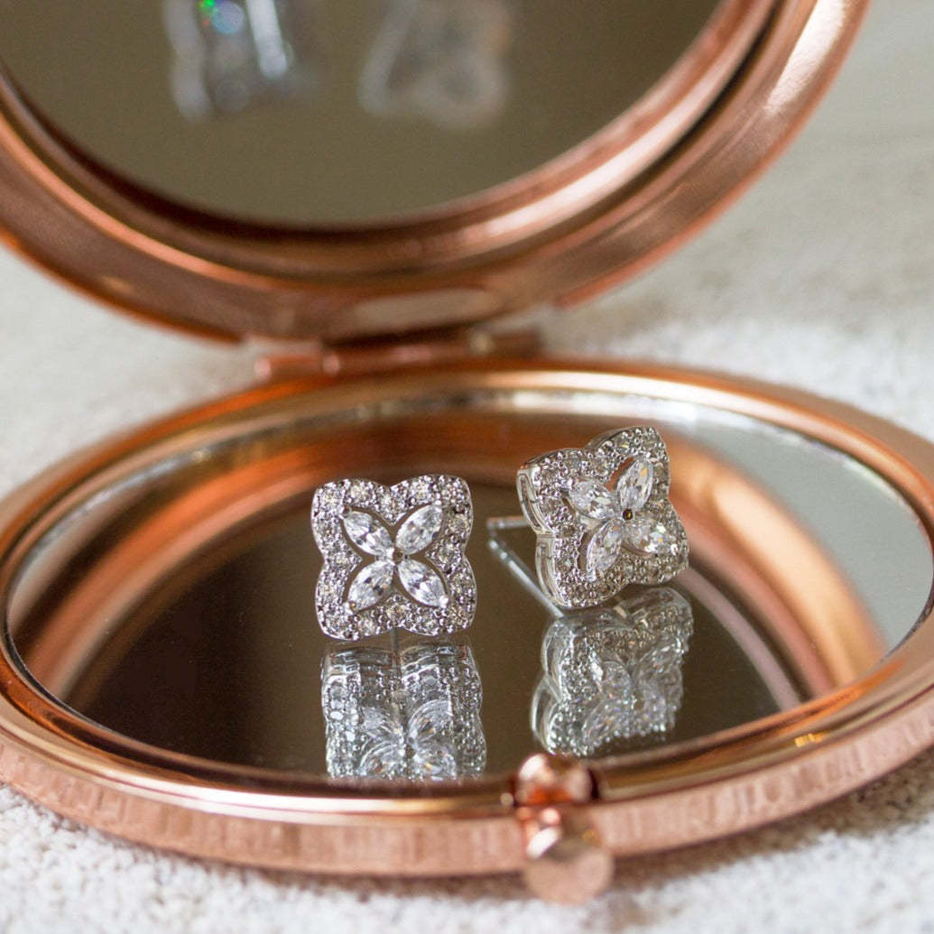 Floral Moissanite Stud 18K White Gold Earrings | Mix Mix Style [Hot Seller]-Mix MIx Style