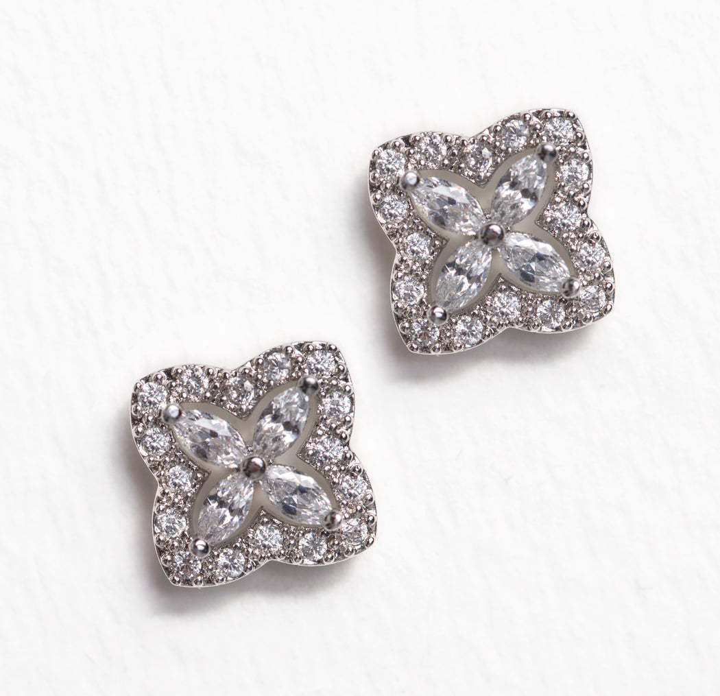Floral Moissanite Stud 18K White Gold Earrings | Mix Mix Style [Hot Seller]-Mix MIx Style