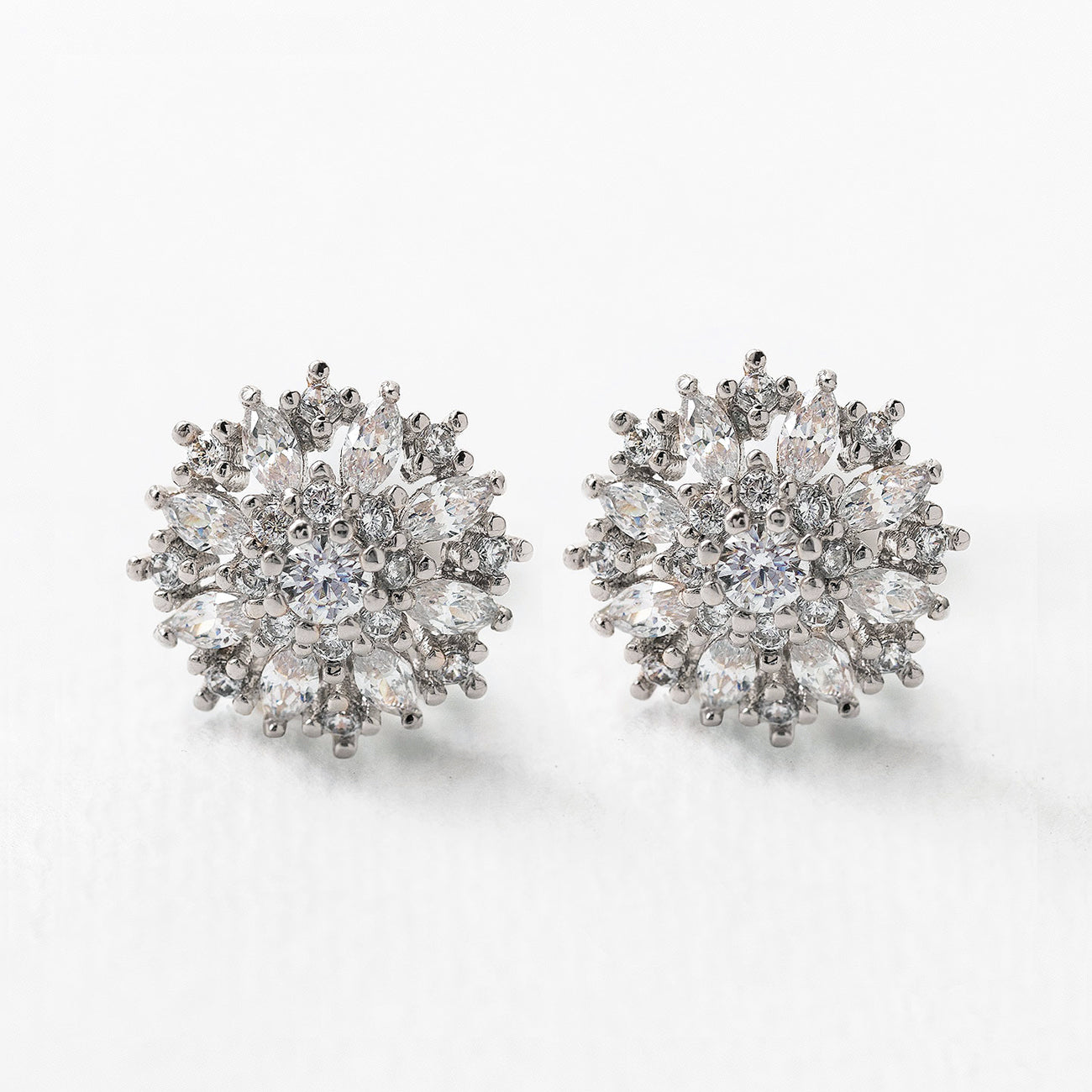 Crystal Stud 18K White Gold Earrings | Mix Mix Style [Hot Seller]-Mix MIx Style