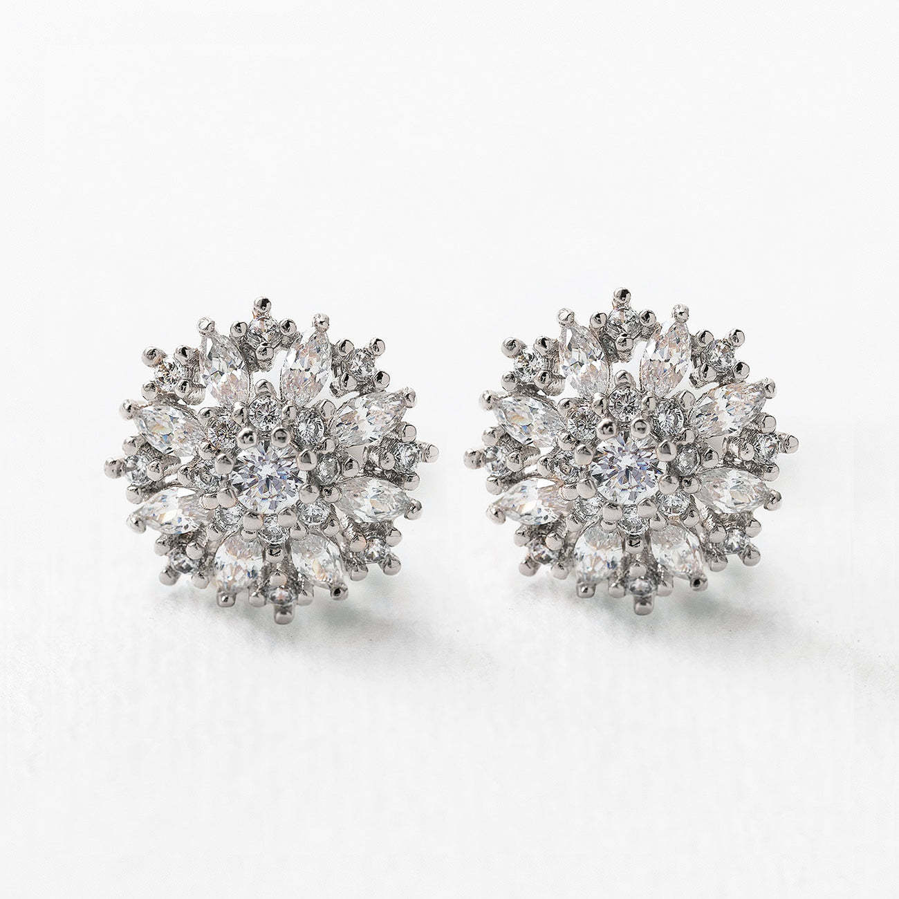 Crystal Stud 18K White Gold Earrings | Mix Mix Style [Hot Seller]-Mix MIx Style