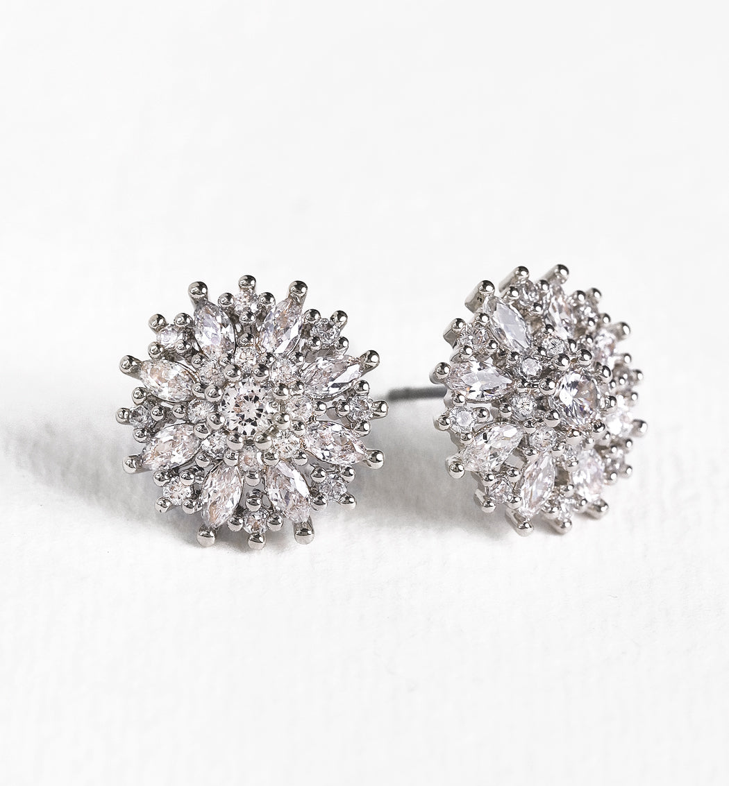 Crystal Stud 18K White Gold Earrings | Mix Mix Style [Hot Seller]-Mix MIx Style
