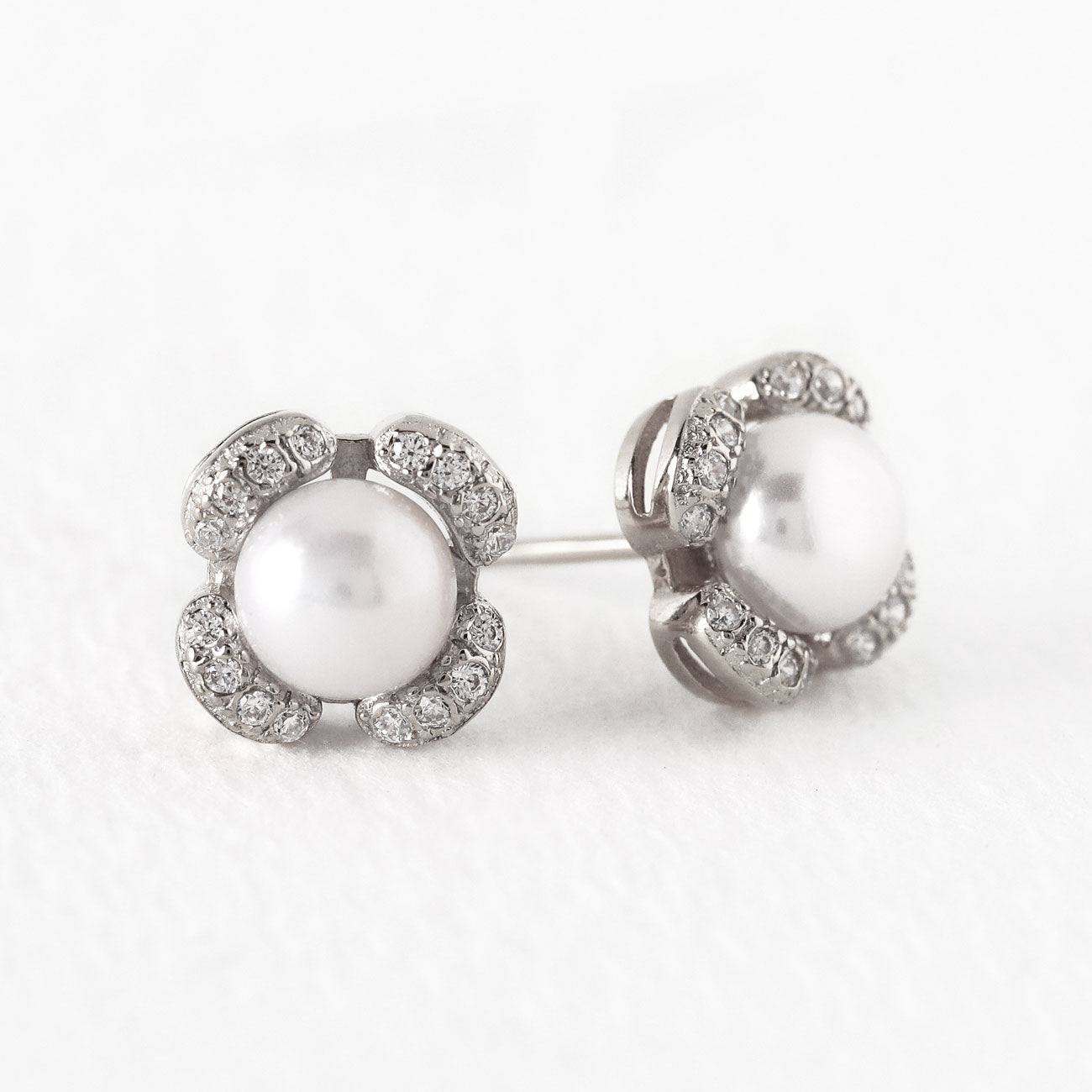 Pearl Stud 18K White Gold Earrings | Mix Mix Style [Hot Seller]-Mix MIx Style
