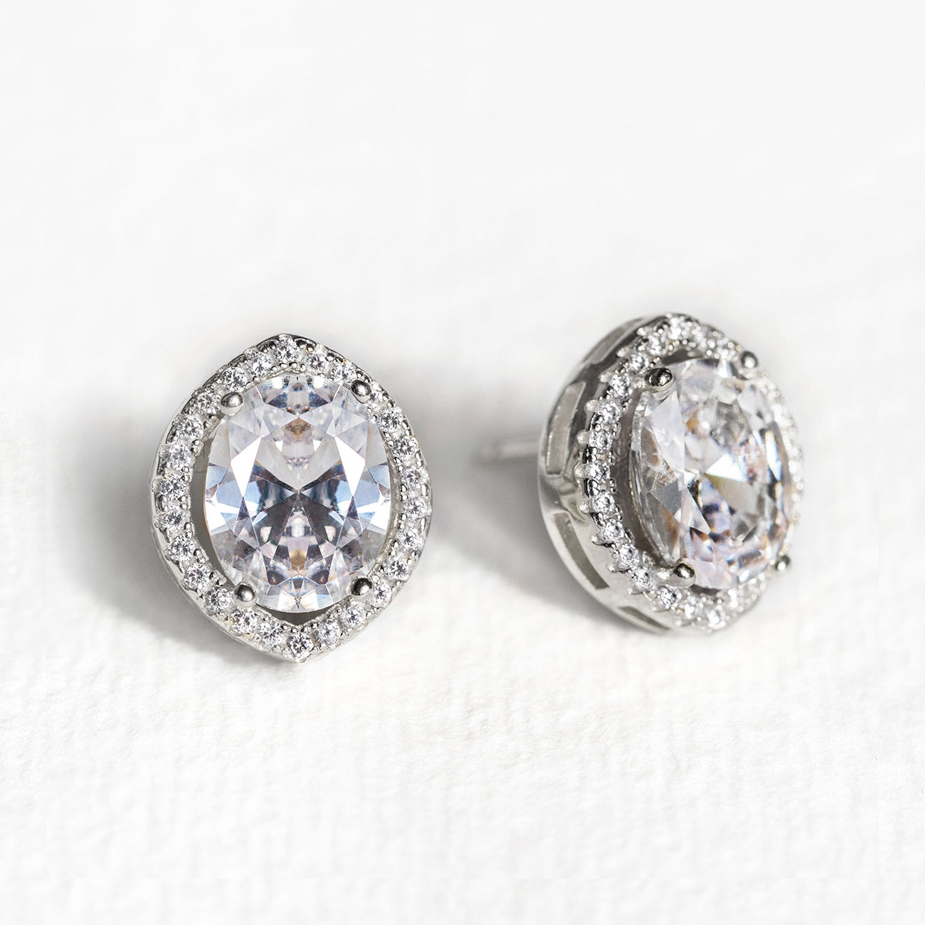 Moissanite Diamonds Stud 18K White Gold Earrings | Mix Mix Style [Hot Seller]-Mix MIx Style