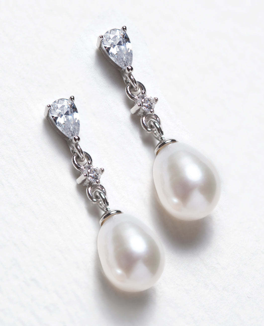 Pearl Classic Dainty Drop Moissanite s925 Sterling Silver Earrings | Mix Mix Style [Hot Seller]-Mix MIx Style