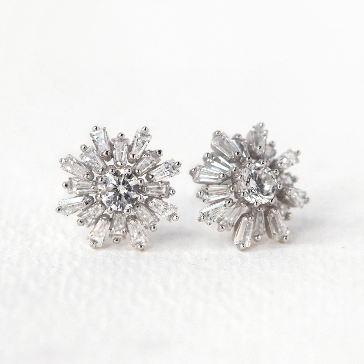 Deco Baguette Rays Moissanite Diamonds 18K White Gold Studs | Mix Mix Style [Hot Seller]-Mix MIx Style