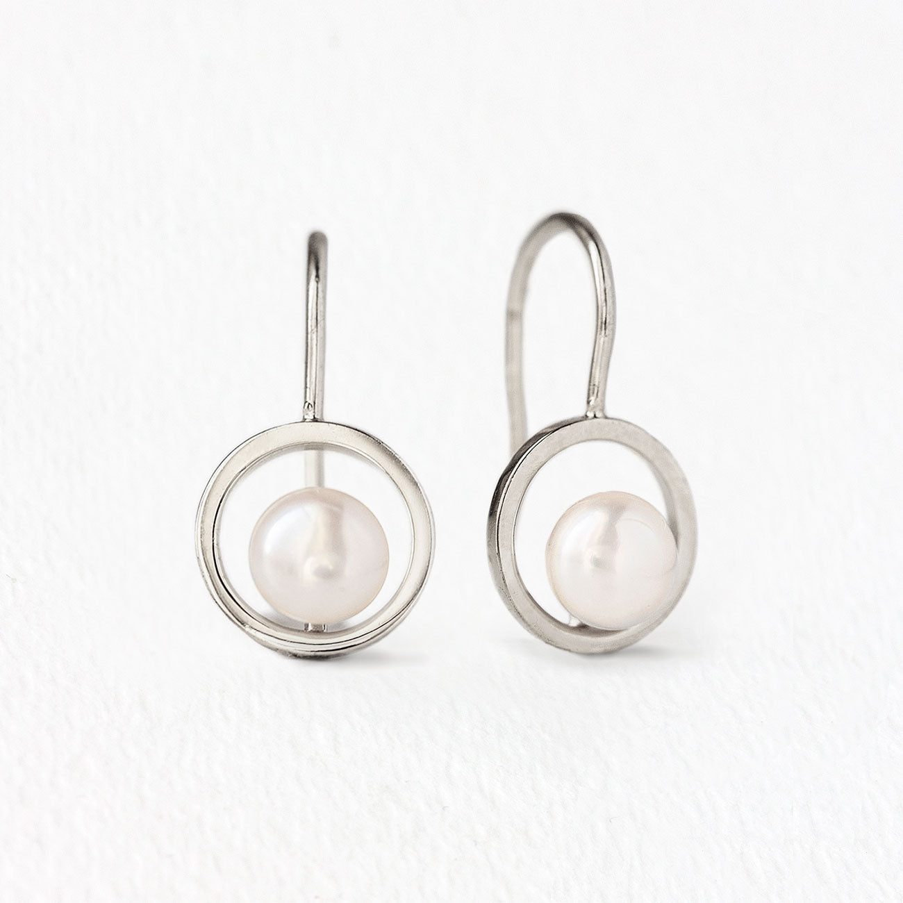 Tiny Pearl Drop 18K White Gold Earrings | Mix Mix Style [Hot Seller]-Mix MIx Style