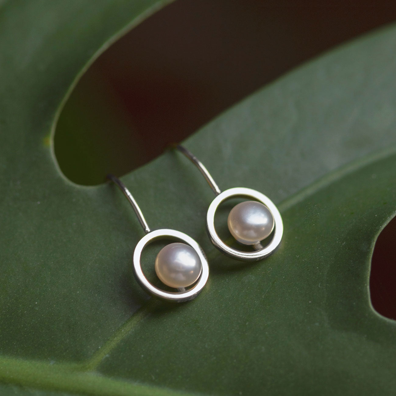Tiny Pearl Drop 18K White Gold Earrings | Mix Mix Style [Hot Seller]-Mix MIx Style