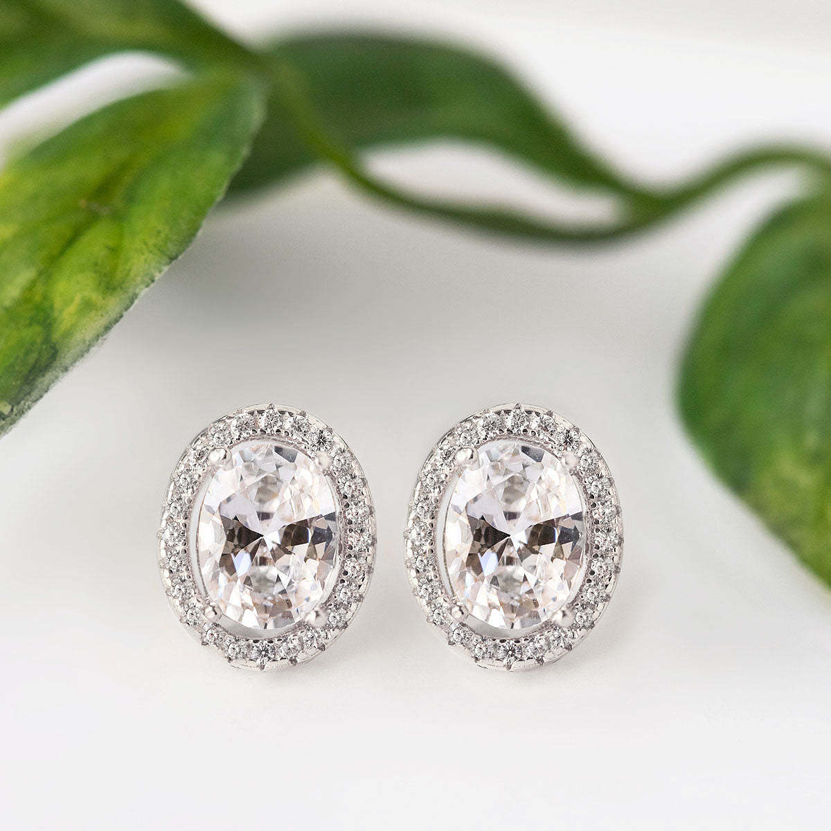 Oval Moissanite Stud 18K White Gold Earrings | Mix Mix Style [Hot Seller]-Mix MIx Style