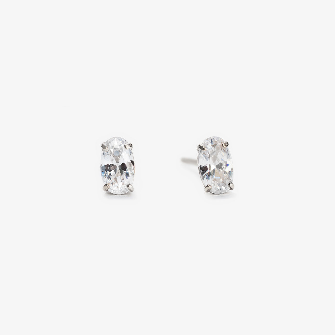 Tiny Oval 18K White Gold Studs | Mix Mix Style [Hot Seller]-Mix MIx Style