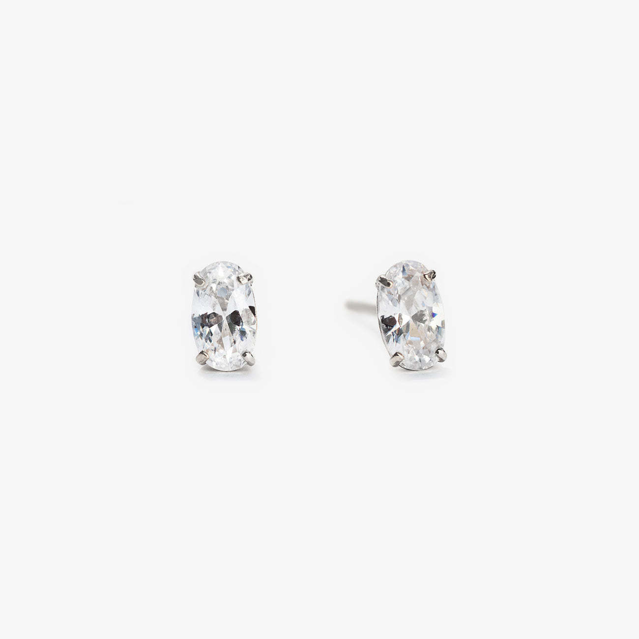 Tiny Oval 18K White Gold Studs | Mix Mix Style [Hot Seller]-Mix MIx Style