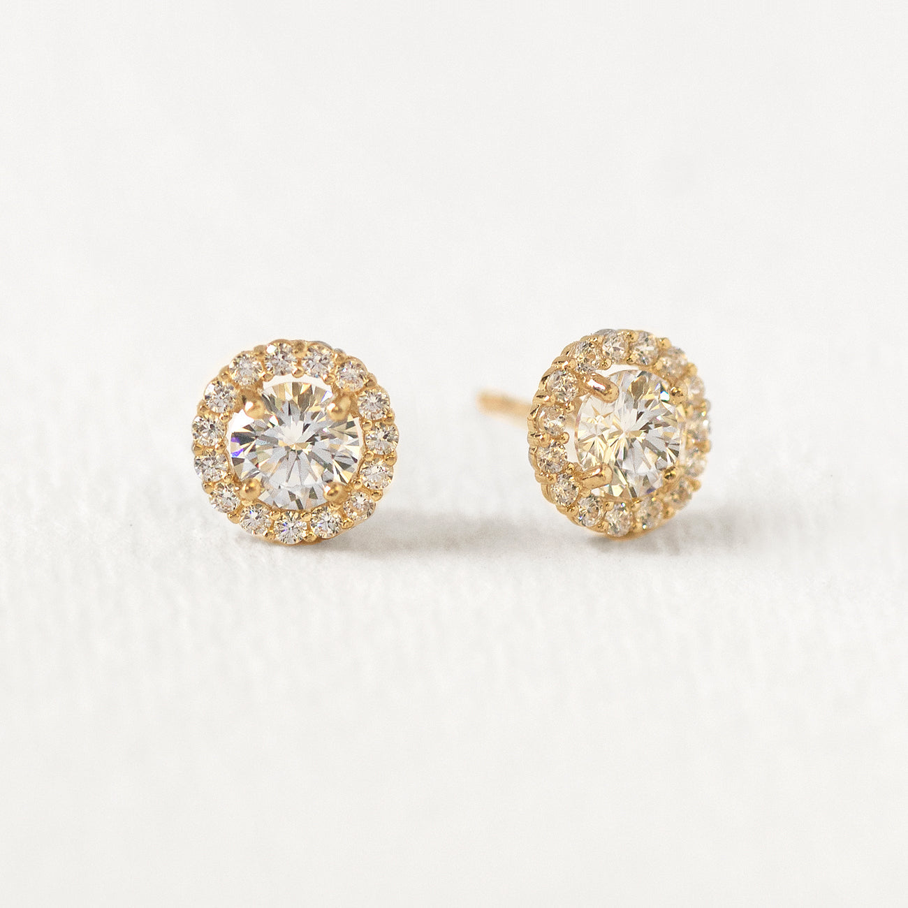 Solitaire Halo 18K Gold Plated Studs | Mix Mix Style [Hot Seller]-Mix MIx Style
