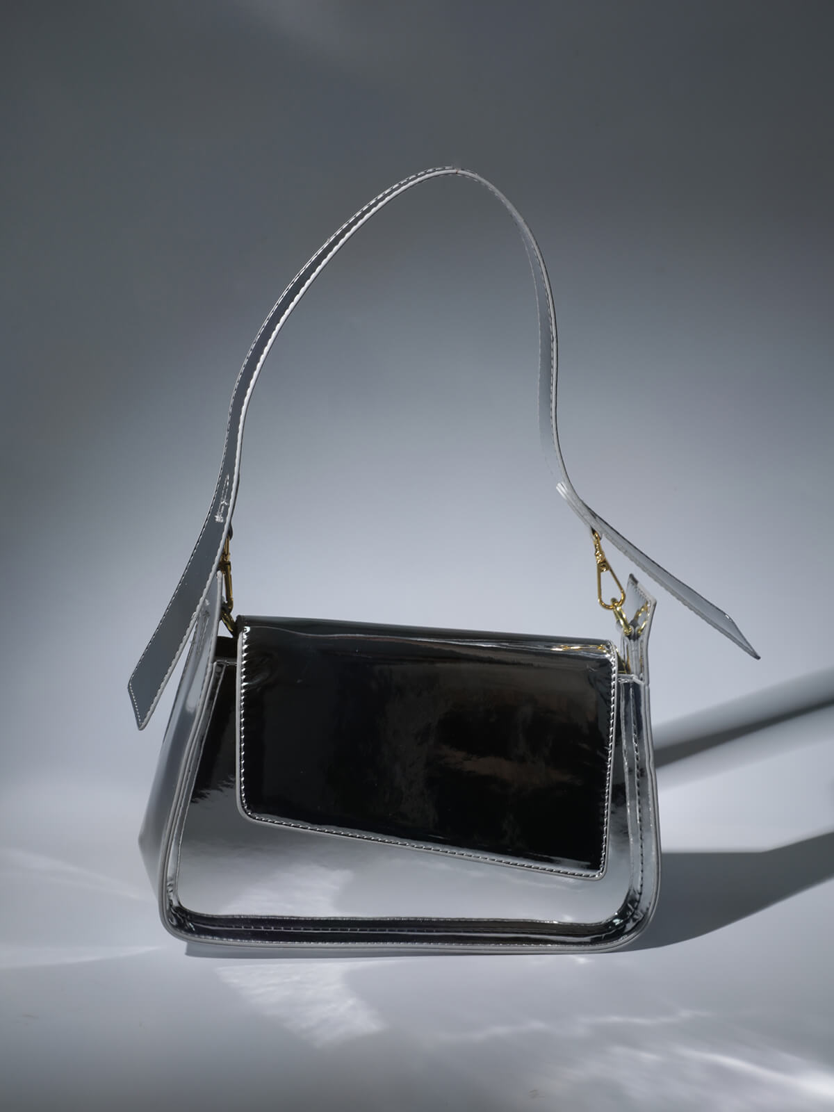 Eulalie Metallic Shoulder Bag In Silver Handbags & Evening Bags | Mix Mix Style [Hot Seller]-Mix MIx Style