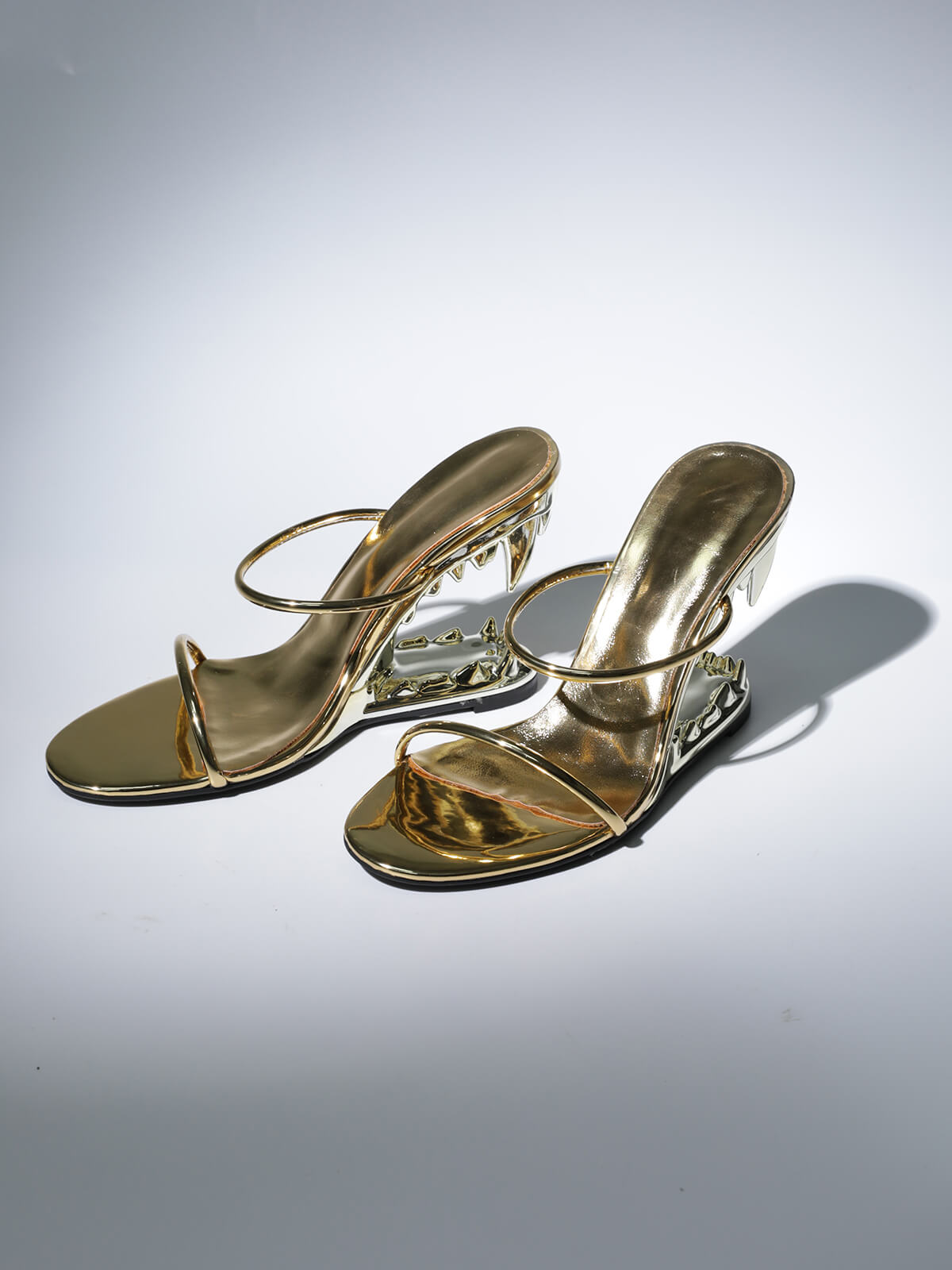 Gale Tiger Tooth Cutout Heels In Gold-Mix MIx Style