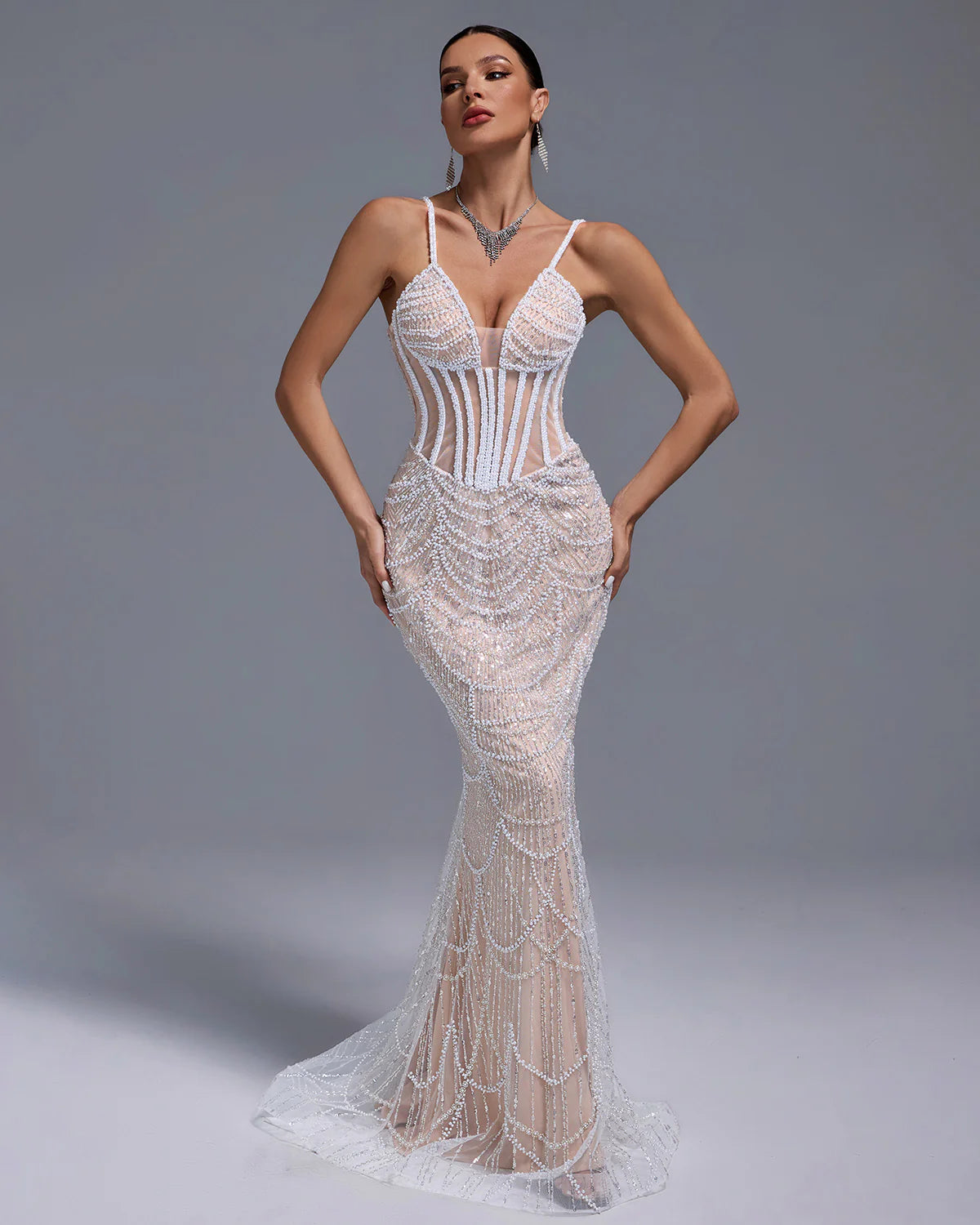 White V-neck Embellished Full Pearls Gauze Fishbone Bustier Party Maxi Dress | Mix Mix Style