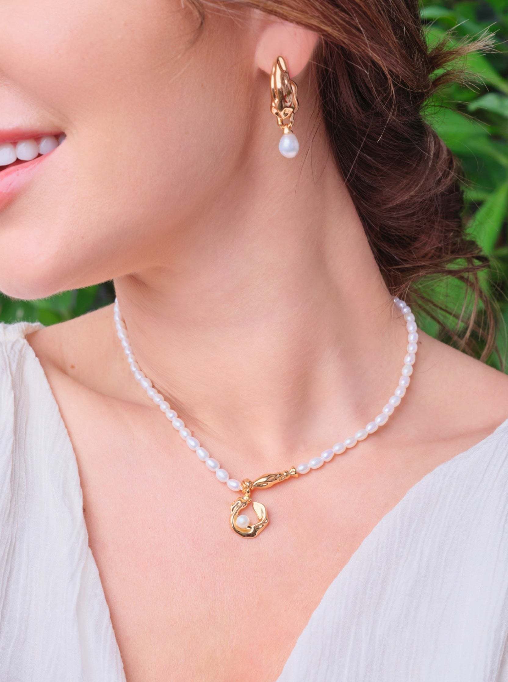 Delicate Vintage Pendant Akoya Pearl Necklace | Mix Mix Style-Mix MIx Style