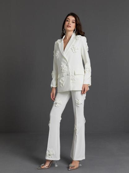 Indiana Floral Embellished Blazer Set In White-Mix MIx Style