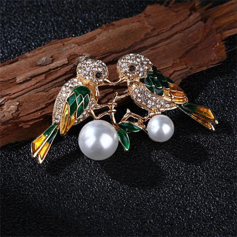 Lovely Pearl Diamonds Trendy Brooch Pins Animals Bird Butterfly Bee | Mix Mix Style [Hot Seller]-Mix MIx Style