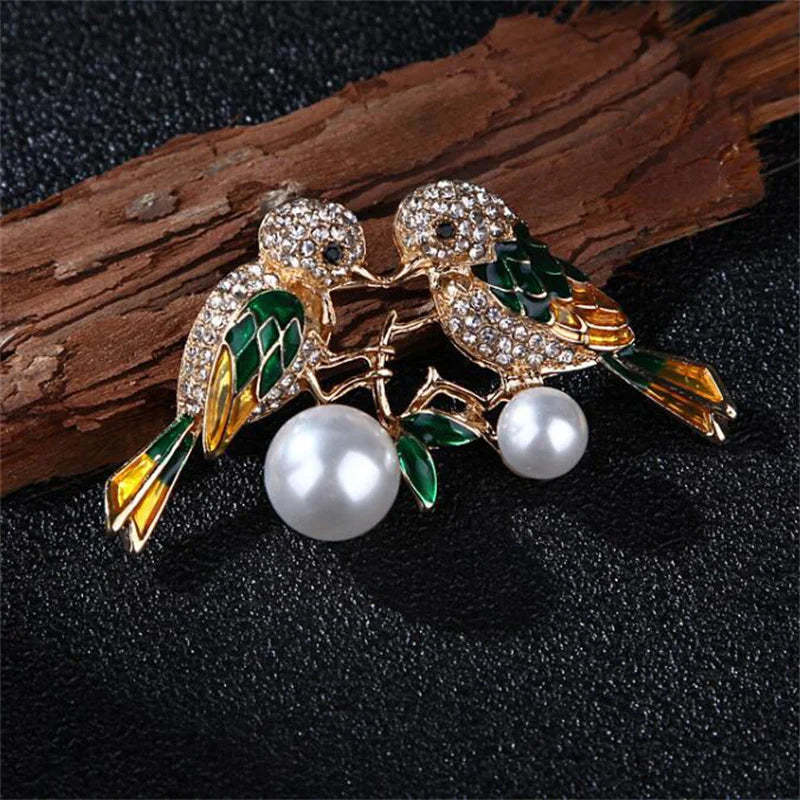 Lovely Pearl Diamonds Trendy Brooch Pins Animals Bird Butterfly Bee | Mix Mix Style [Hot Seller]-Mix MIx Style