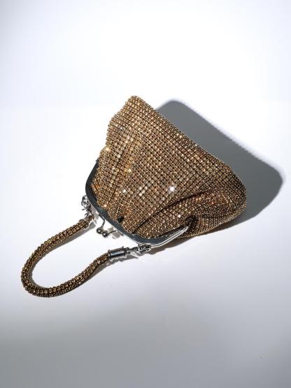 Mairead Shell Clutch In Gold-Mix MIx Style