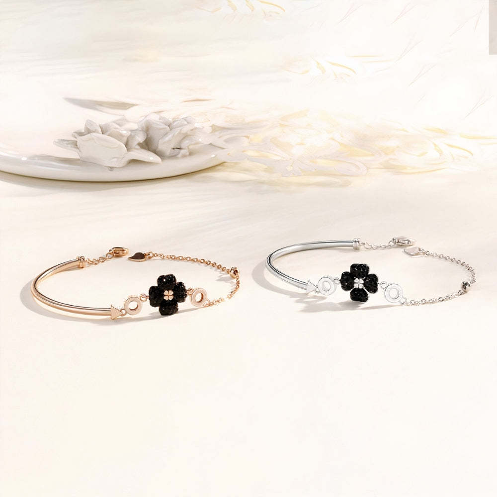 Modern Black Lucky Clover necklace & bracelet Set