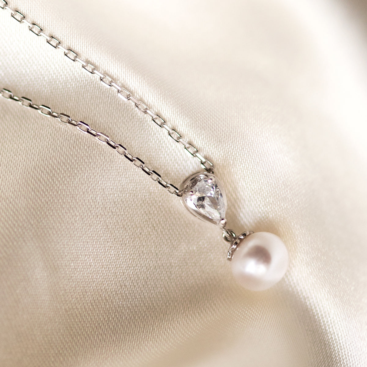 Halo Pearl Pendant 18K White Gold Necklace | Mix Mix Style [Hot Seller]-Mix MIx Style