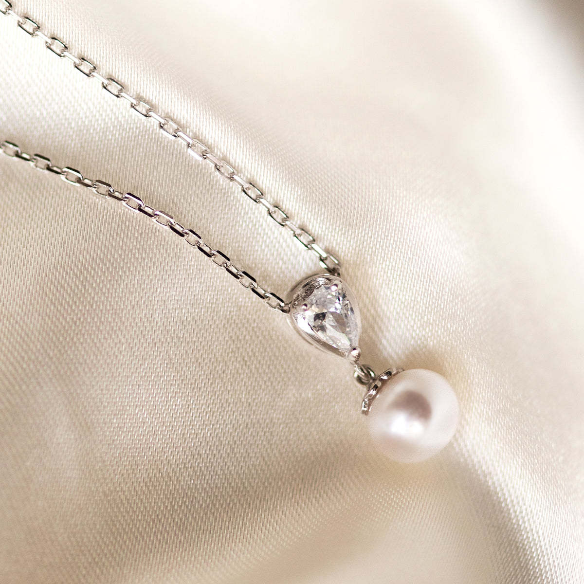 Halo Pearl Pendant 18K White Gold Necklace | Mix Mix Style [Hot Seller]-Mix MIx Style