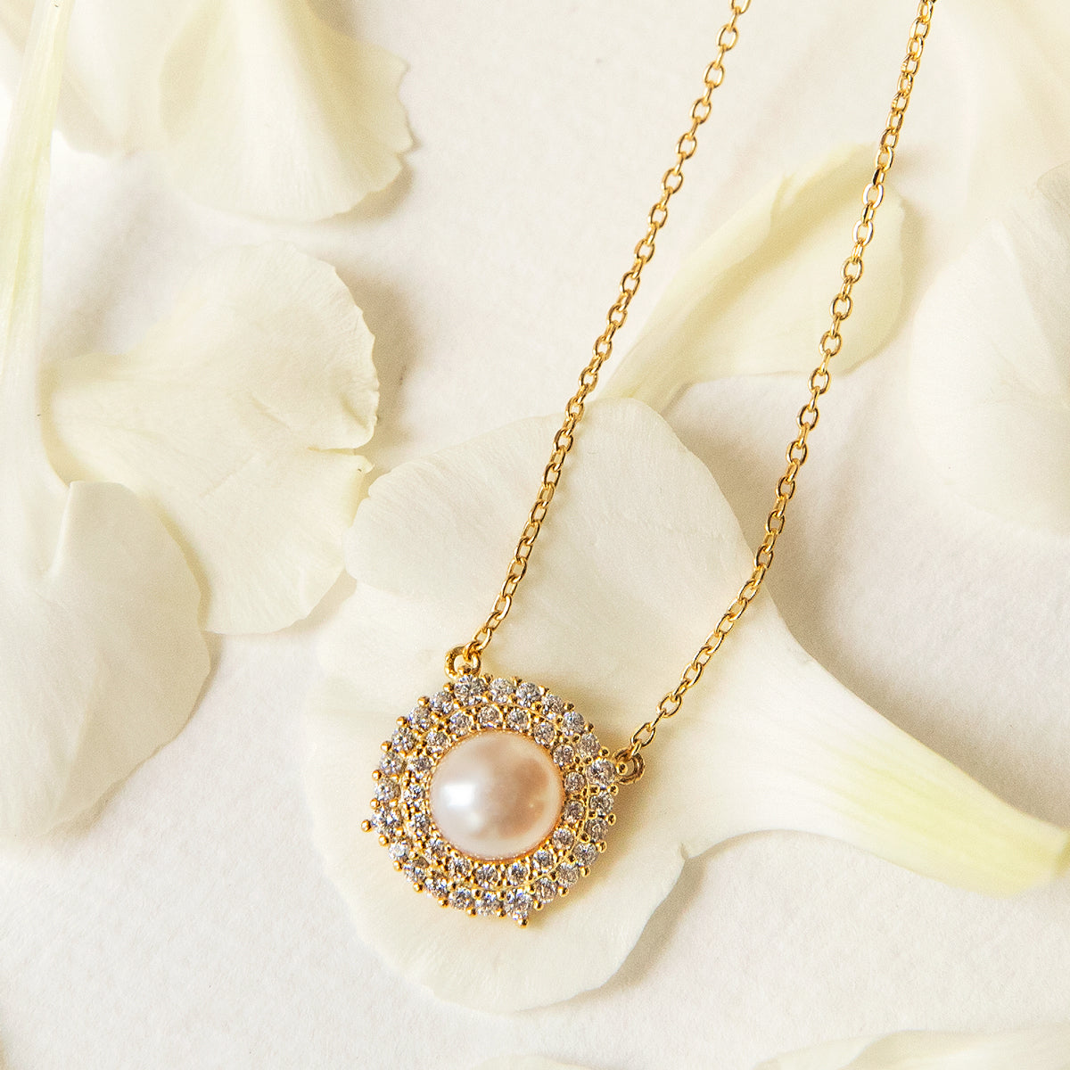 Pearl Halo 18K Gold Plated Necklace | Mix Mix Style [Hot Seller]-Mix MIx Style