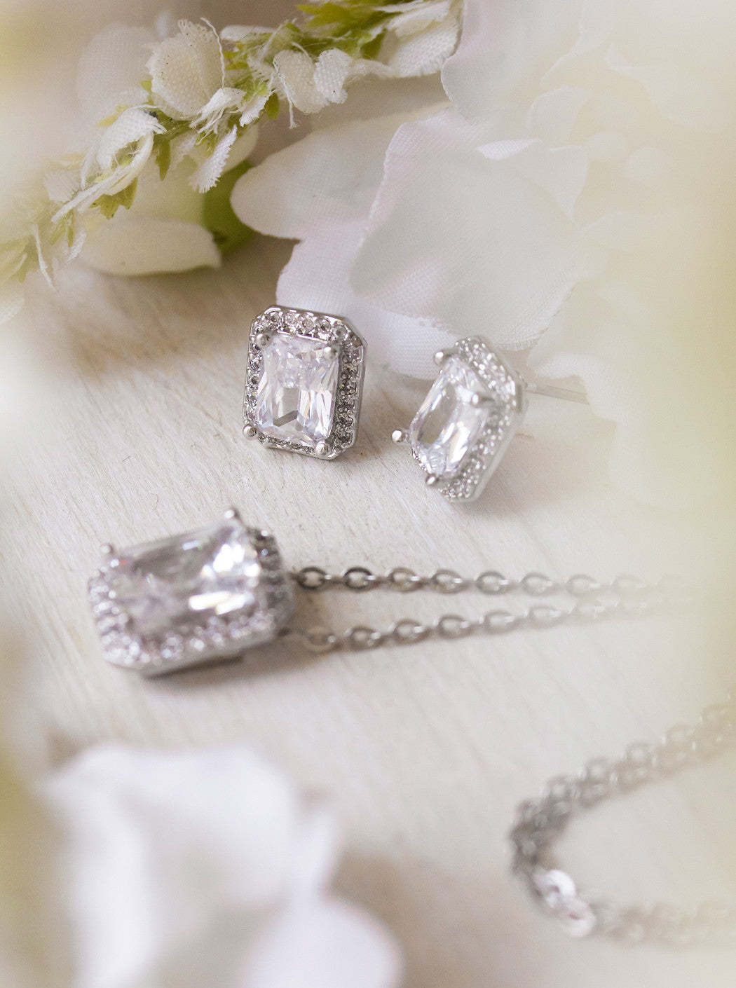 Emerald Cut 18K White Gold Earring and Necklace Set | Mix Mix Style [Hot Seller]-Mix MIx Style