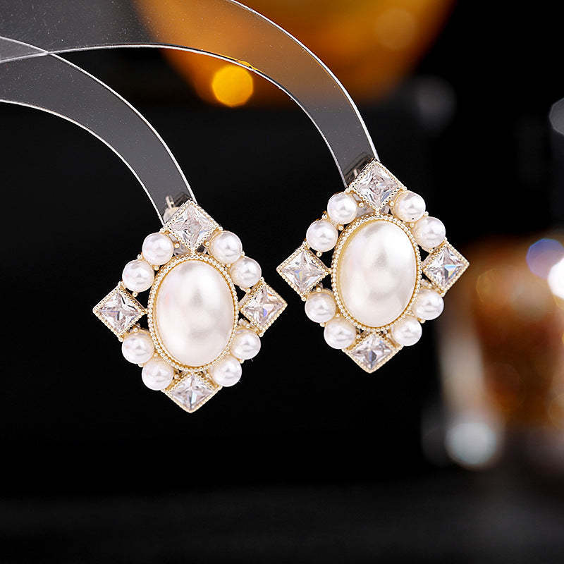 Square Trendy Green - Red - White Akoya Pearl & Moissanite Diamond Lux