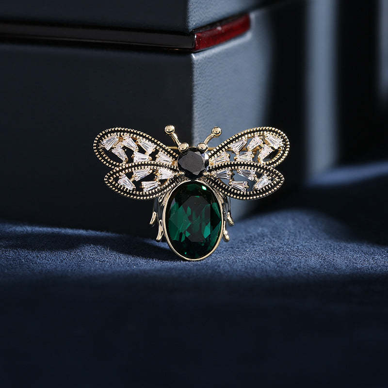 Bee anti-exposure buckle crystal zircon inlaid niche high-end corsage cardigan suit brooch clothing wholesale-Mix MIx Style