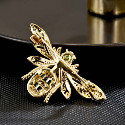 New design, Korean style, exquisite and high-end freshwater pearl bee brooch, elegant, delicate and majestic corsage-Mix MIx Style