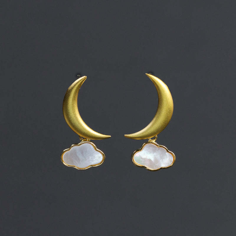 Looking for original moon-peeping sterling silver moon clouds light luxury French romantic temperament niche design high-end earrings-Mix MIx Style