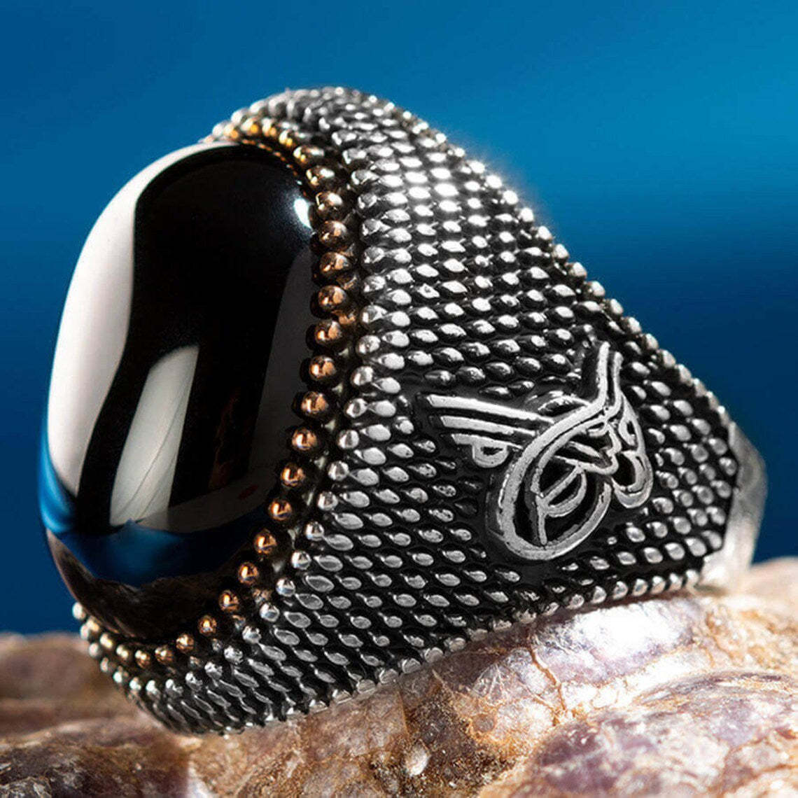Punk Retro Black Oval Shaped Gemstone 18k White Gold Plated Luxury Thi