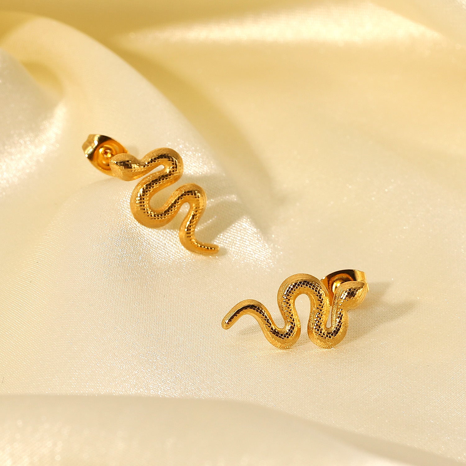 Snake Shaped Trendy Luxury 18k Vermeil Gold Plated Vintage Retro Stud Earrings | Mix Mix Style-Mix MIx Style
