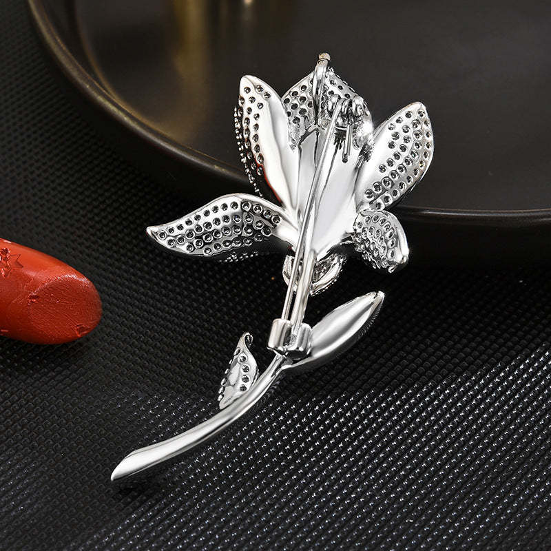 Tulip brooch high-end 2023 new fashion female temperament brooch autumn and winter crystal pin for elders and mothers-Mix MIx Style