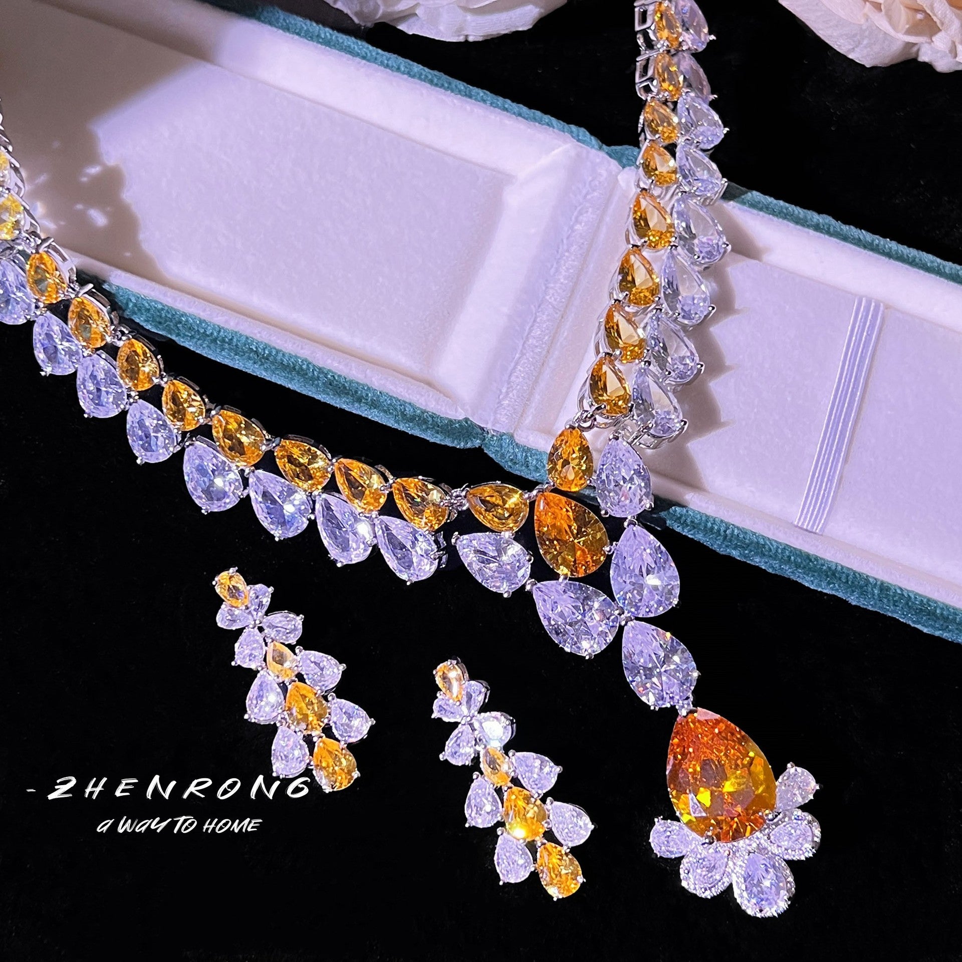 White & Yellow Vintage Pendant Pear Diamonds Luxurious 18k Gold Plated Necklace & Earrings Jewelry Set | Mix Mix Style-Mix MIx Style