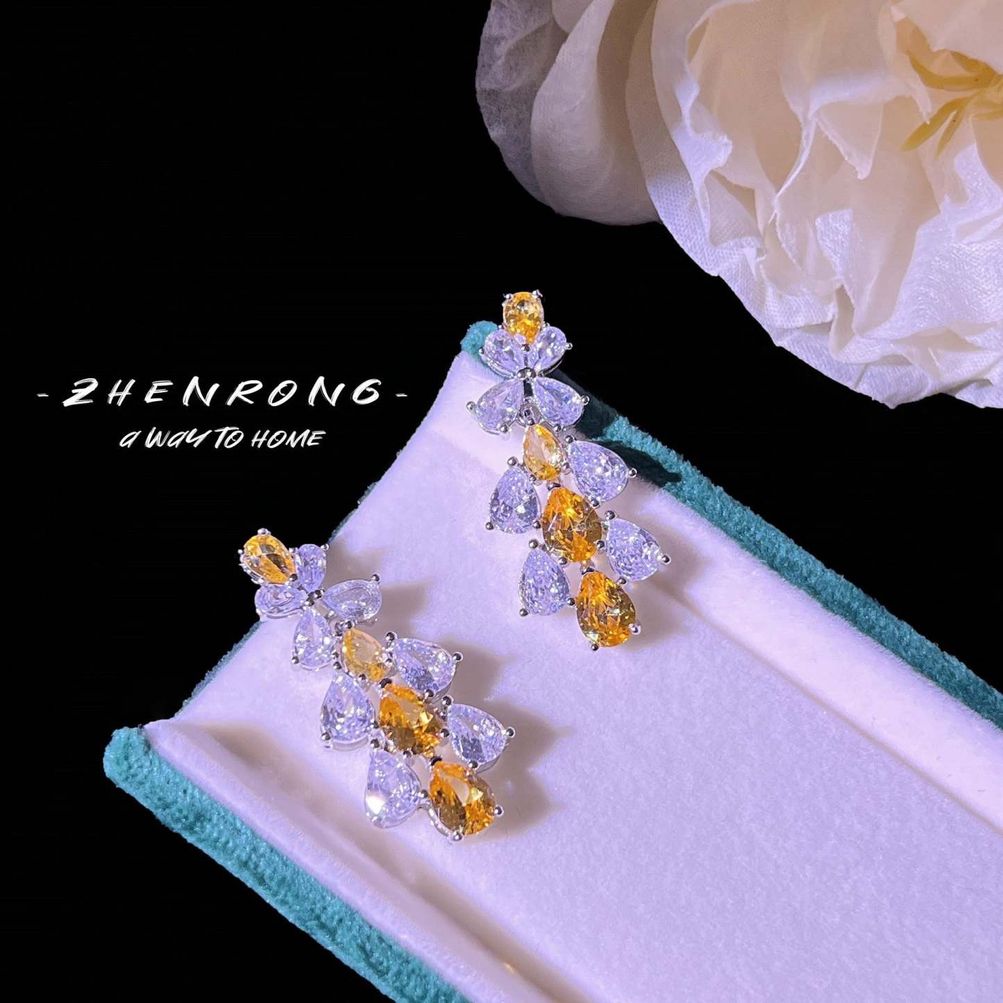 White & Yellow Vintage Pendant Pear Diamonds Luxurious 18k Gold Plated Necklace & Earrings Jewelry Set | Mix Mix Style-Mix MIx Style